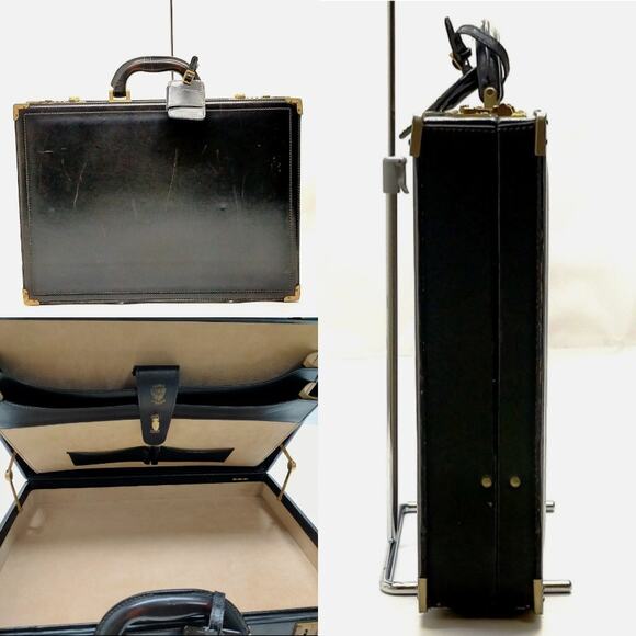 Gucci Other - 💎✨Beautiful✨💎Authentic Vintage Gucci Hand Bag Black Leather